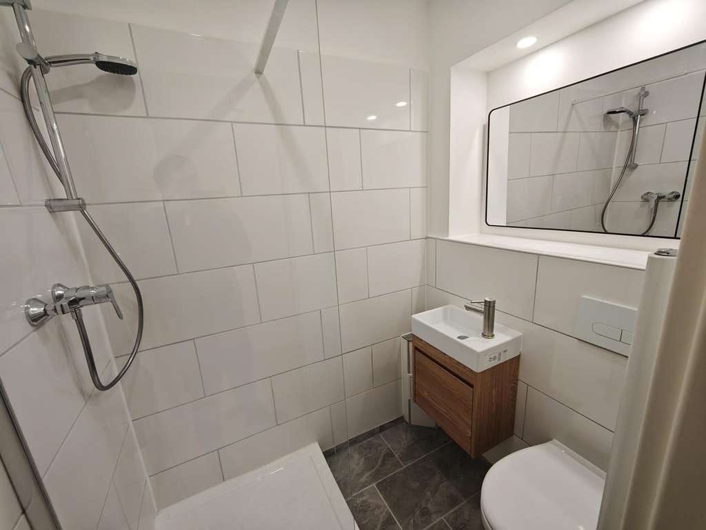 Immobilie in Osnabrück - Freigestellte 2ZKB | frisch saniert | 39 m² | EG | Gartenblick | von privat - Bild 4