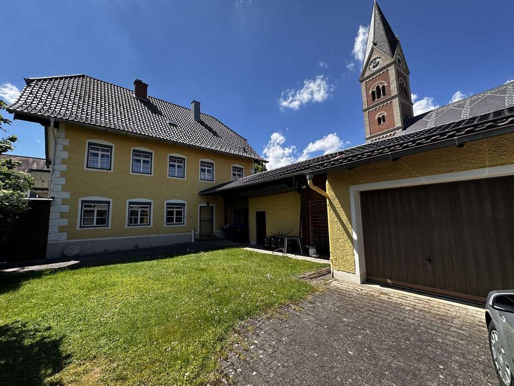 Immobilie in Fridolfing - Wohnhaus mit Gewerbefläche in Fridolfing! - Bild 1