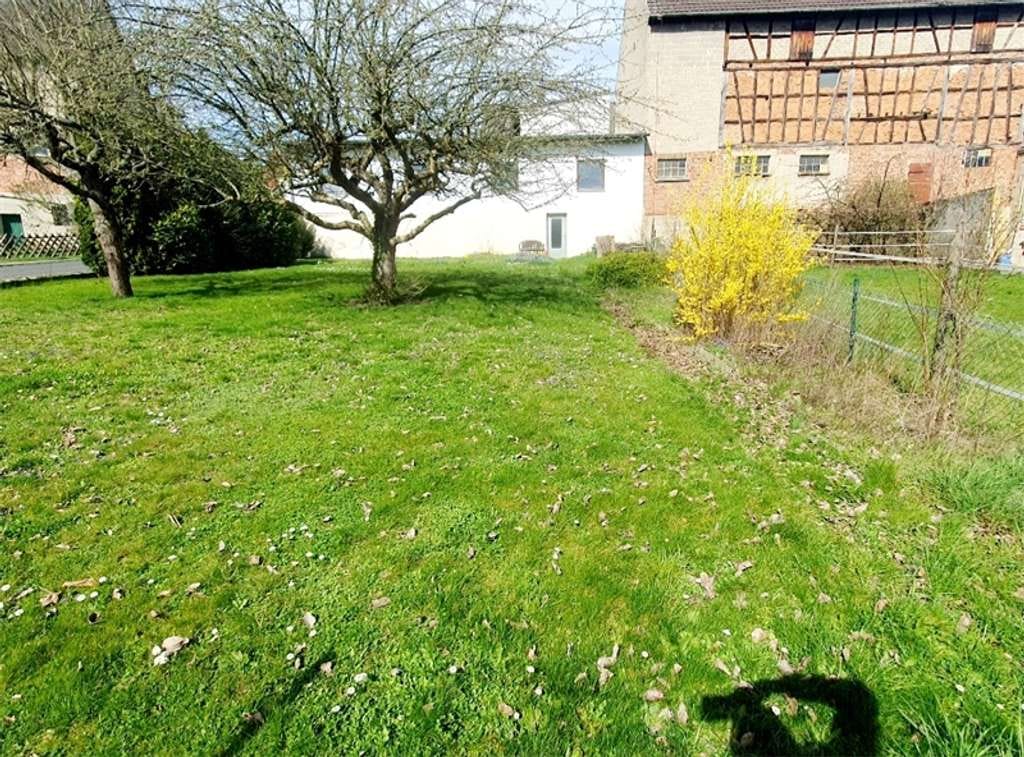 Immobilie in Hünstetten - *Nur 14 Minuten bis Idstein, Super für die Großfamilie und Autofreunde, viele Garagen+ großer Garten - Bild 4