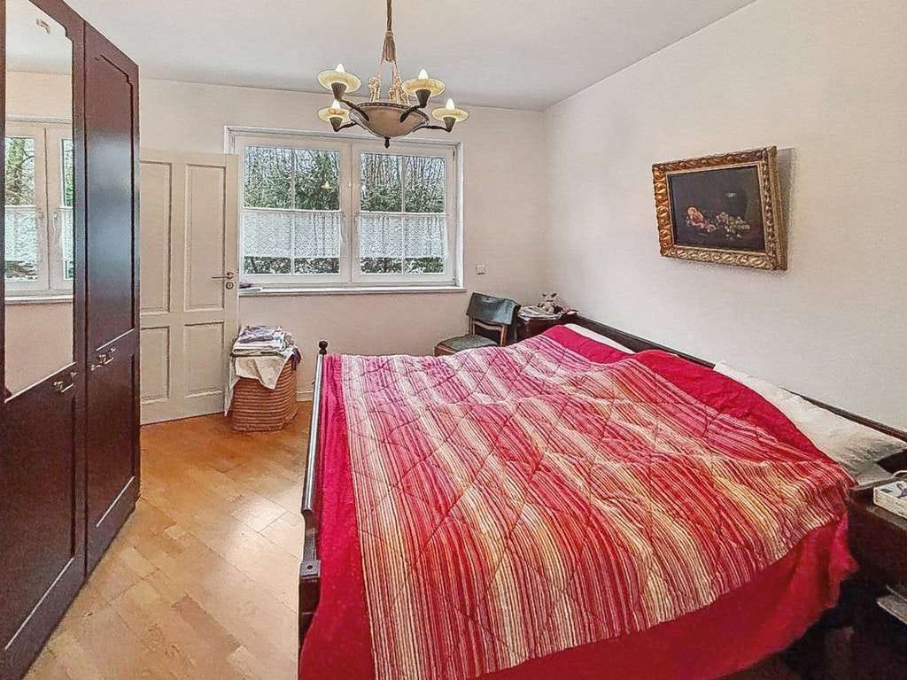 Immobilie in Klein Rönnau - Geräumiges Einfamilienhaus mit Einliegerwohnung und Garage in Klein Rönnau bei Bad Segeberg - Bild 4
