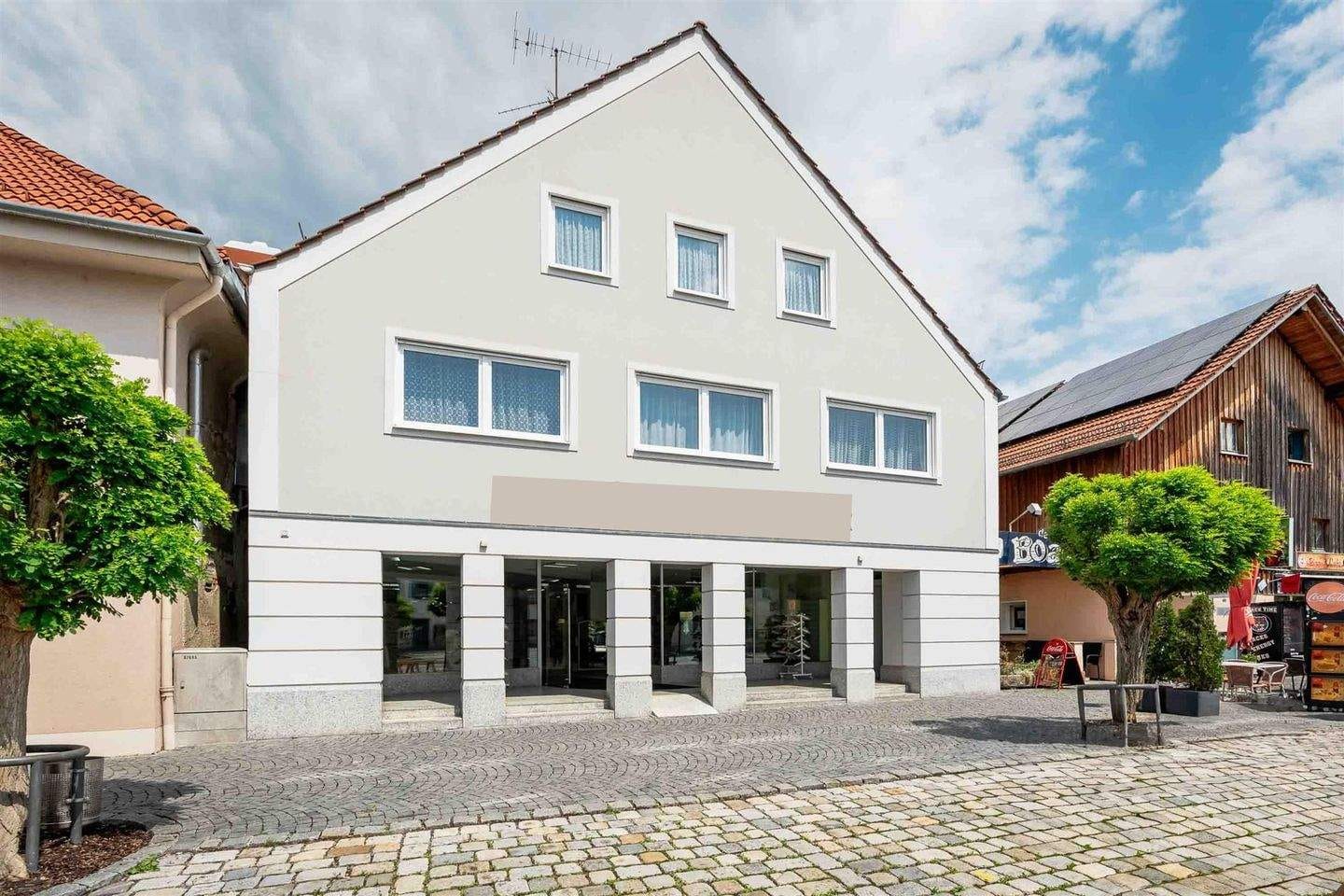 Immobilie in Arnstorf - Zentral. Vielseitig. Potenzial. Ihr Wohn- und Geschäftshaus in Arnstorf - Bild 2