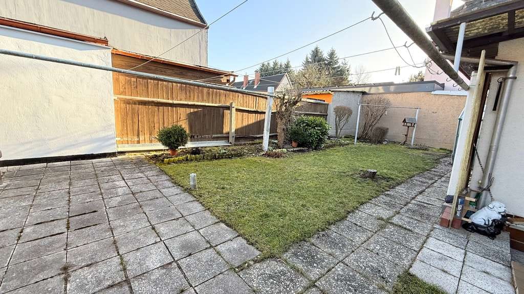 Immobilie in Oelsnitz/Vogtland - ++ geräumiges Einfamilienhaus mit Nebengebäuden ++ - Bild 4