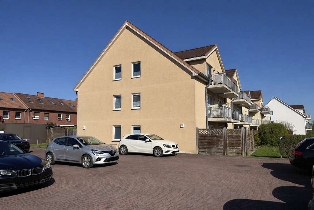 Immobilie in Bad Segeberg - 2 Zimmer Wohnung mit Balkon und Stellplatz bezugsfrei - Bild 2