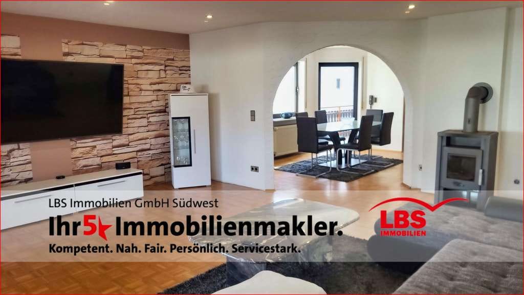 Immobilie in Neuburg am Rhein - Gepflegtes EFH mit Garten in Hofgemeinschaft - Ideal für das junge Paar oder die Familie mit Kind - Bild 1