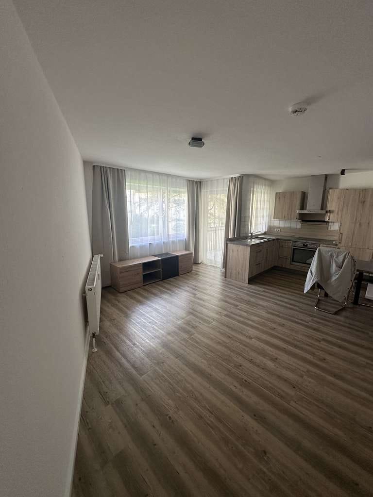 Immobilie in Schramberg - Attraktive 1,5-Zimmer-Wohnung mit Balkon, EBK und Tiefgaragenstellplatz in Schramberg - Bild 0