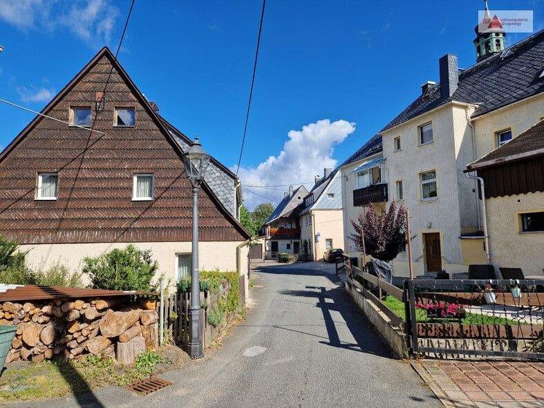 Immobilie in Altenberg - Einfamilienhaus, Siedlungshaus, Ausbauhaus in ruhiger Lage in Geising zu verkaufen! - Bild 2