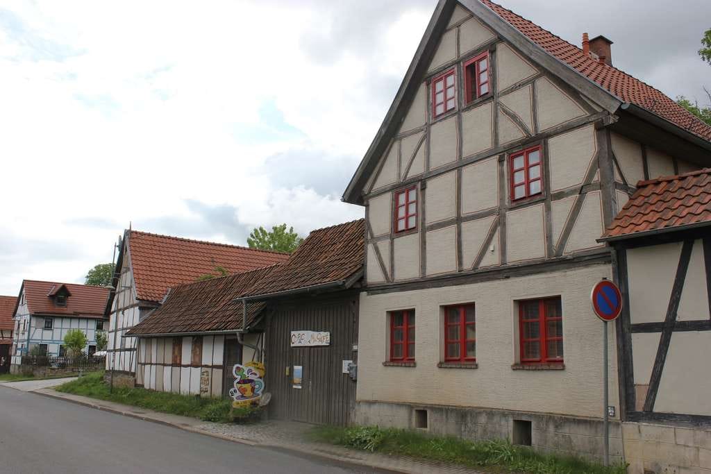 Immobilie in Helbedündorf - gemütliches Anwesen im Künstlerdorf Friedrichsrode - Bild 1