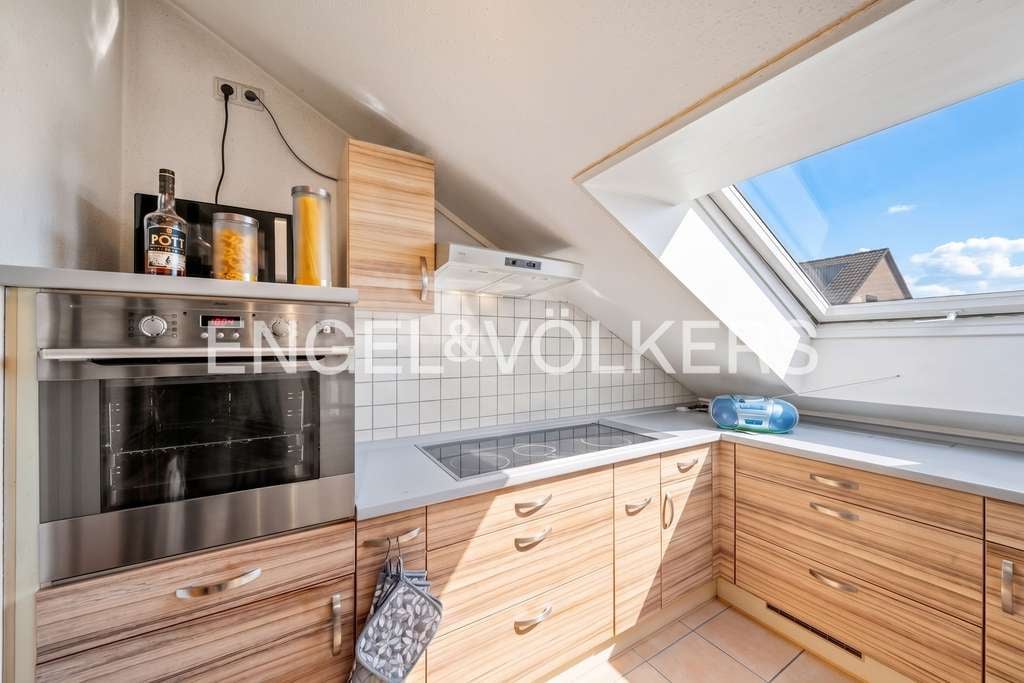 Immobilie in Kressbronn am Bodensee - Gepflegte 3-Zimmer-DG-Wohnung mit Aussicht in beliebter Seegemeinde Kressbronn - Bild 4