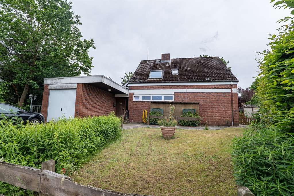 Immobilie in Bremervörde - Einfamilienhaus mit ca. 193 m² Wohnfläche und Garage - Bild 2