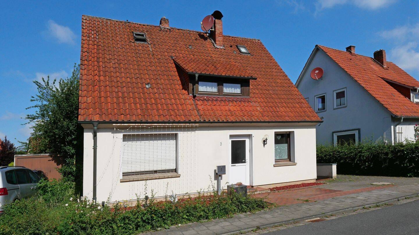Immobilie in Vechta - Zu Fuß in die Stadt - saniertes Einfamilienhaus - Bild 0