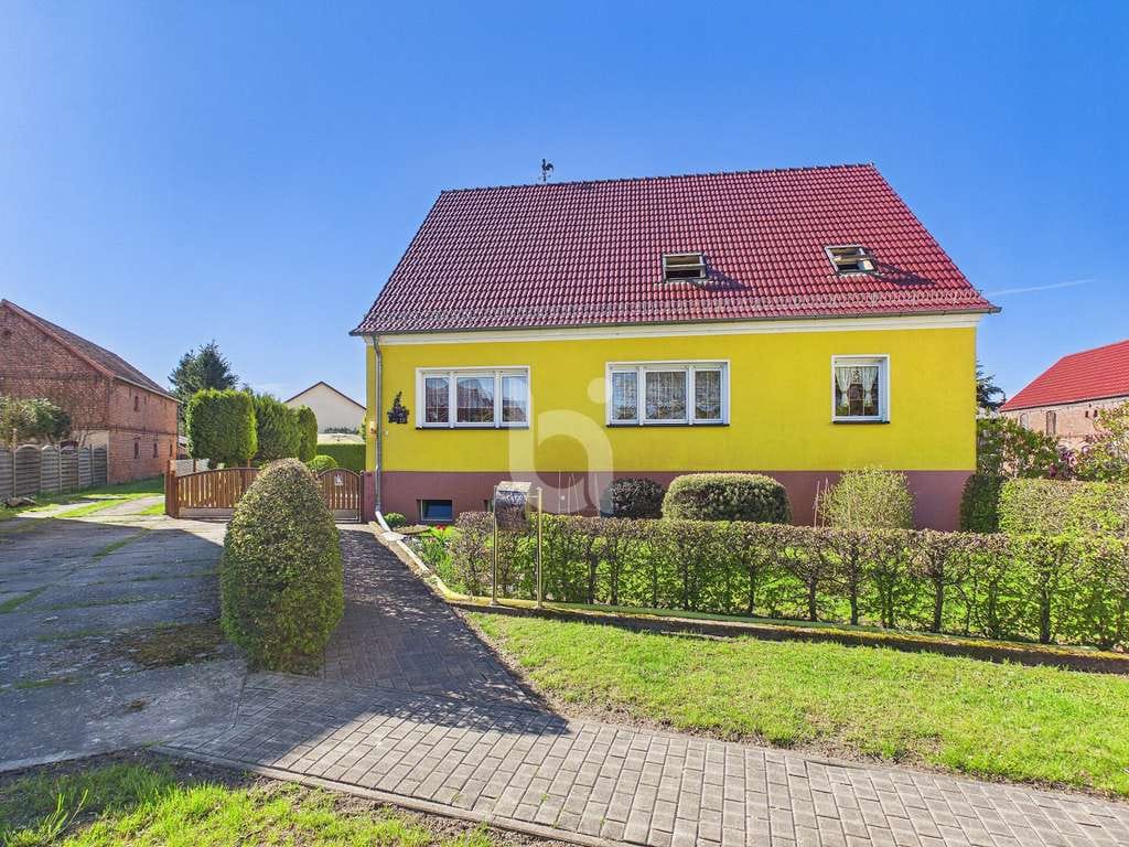 Immobilie in Friesack - EFH mit 7 Zimmern in Wutzetz – Pool, Wald & Ruhe + Berlin winkt - Bild 1