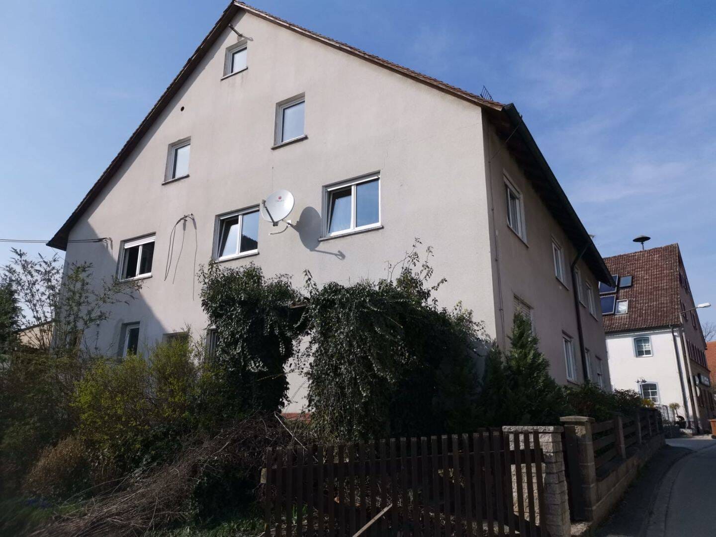 Immobilie in Roth - Attraktive Kapitalanlage (5%) mit Entwicklungspotenzial - Bild 0