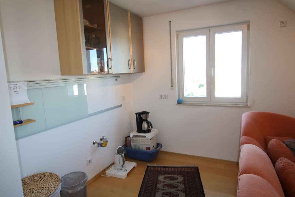 Immobilie in Mintraching - OH-162-26 Für den Kapitalanleger - Zwei-Zimmer-Wohnung mit Carport in Mintraching - Bild 3