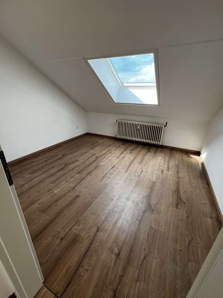 Immobilie in Schwetzingen - Renovierte  2-Zimmer-Wohnung in Schwetzinge, frei von Privat - Bild 1