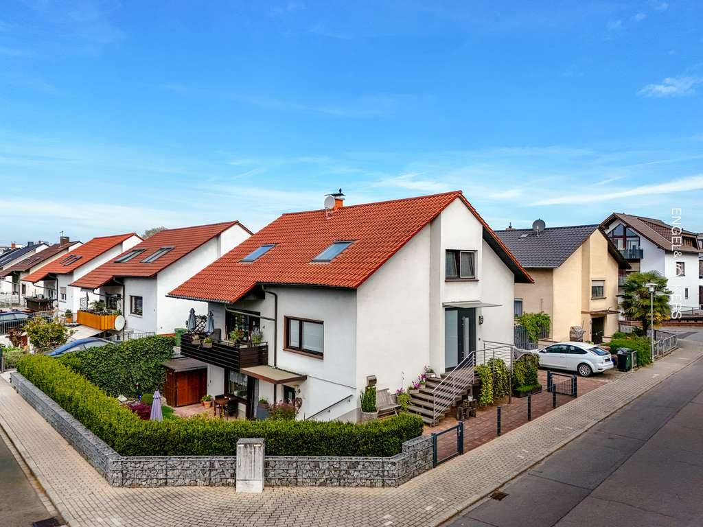 Immobilie in Hemsbach - Erbpacht: Großzügiges Einfamilienhaus mit Einliegerwohnung in Hemsbach - Bild 0