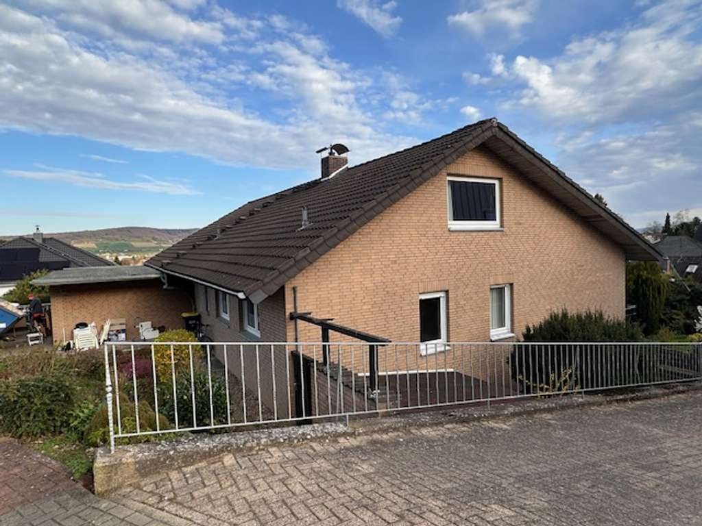 Immobilie in Rodenberg - Einfamilienhaus mit Einliegerwohnung im schönen Rodenberg - Bild 1