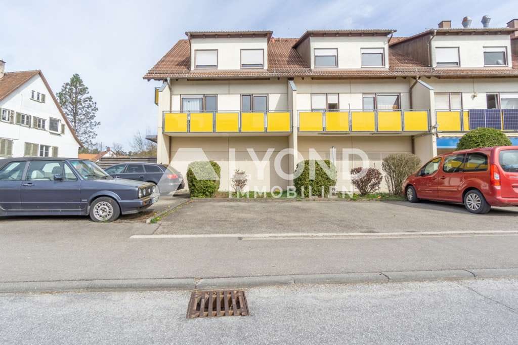 Immobilie in Althütte - Gemütliche Dachgeschosswohnung mit Stellplatz und viel Stauraum in ruhiger Lage von Althütte - Bild 0