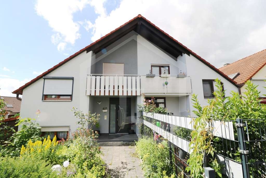Immobilie in Abstatt - Modernisiertes Reiheneckhaus in familienfreundlicher Wohnlage - Bild 2