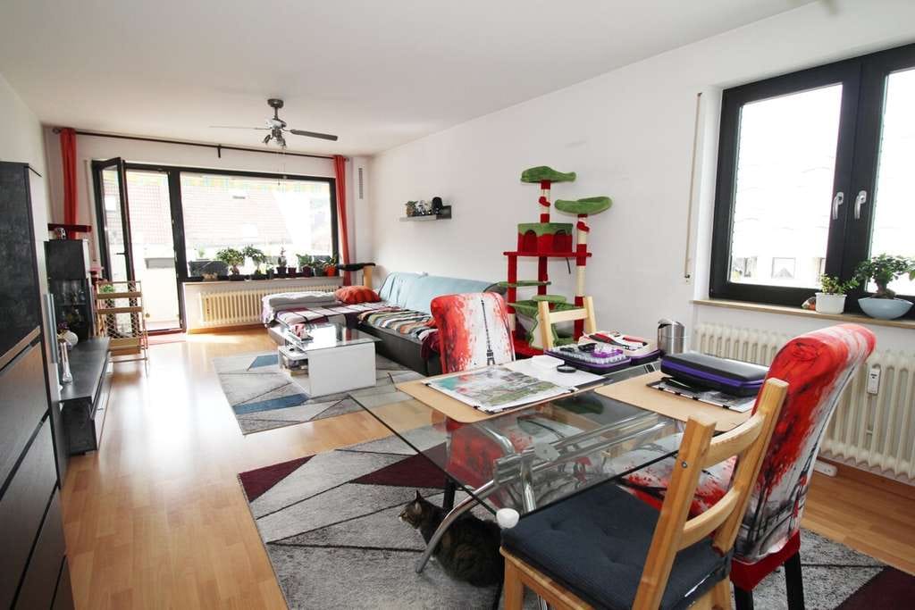 Immobilie in Eppstein - Sehr schöne, gepflegte 3 ZKB-Wohnung mit Balkon und Stellplatz - Bild 1