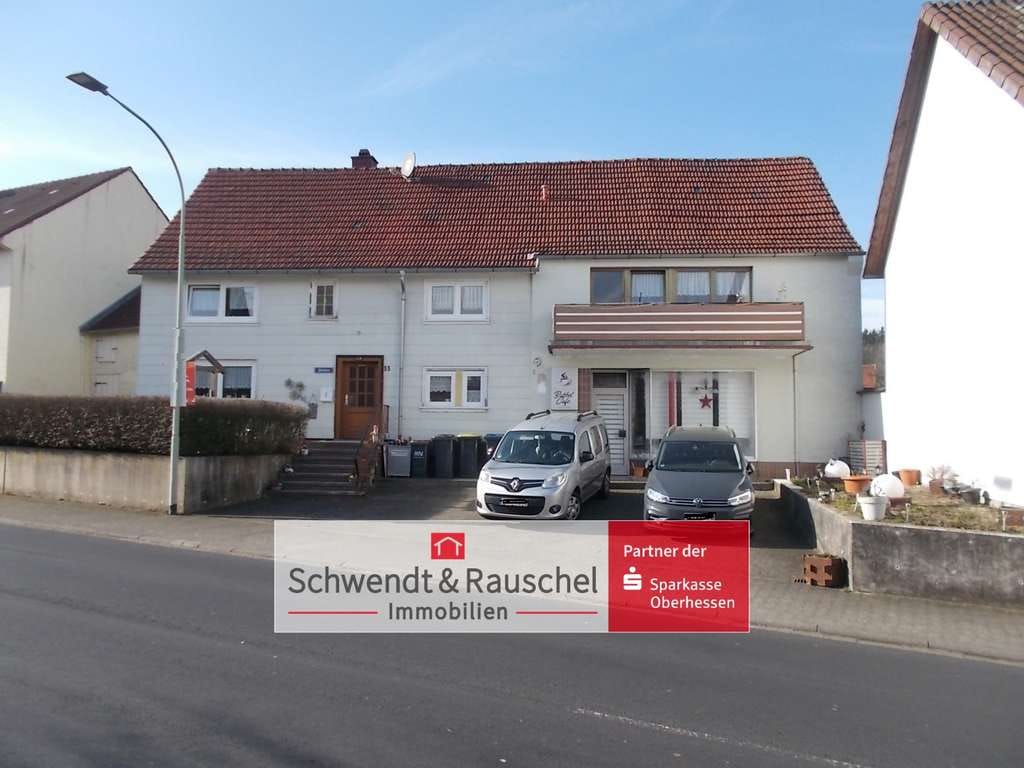 Immobilie in Grebenhain - Viel Wohnraum + Ideen für das Ladenlokal in Grebenhain Ilbeshausen-Hochwaldhausen - Bild 0