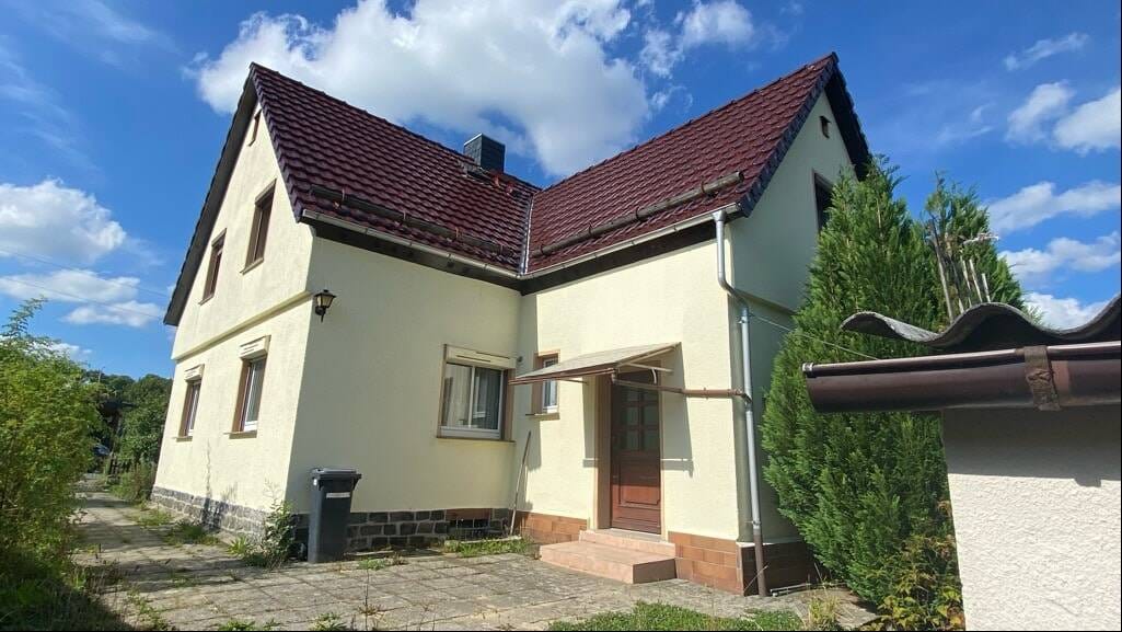 Immobilie in Ebersbach-Neugersdorf - Ländliche Ruhe in beliebter Siedlung - Bild 1