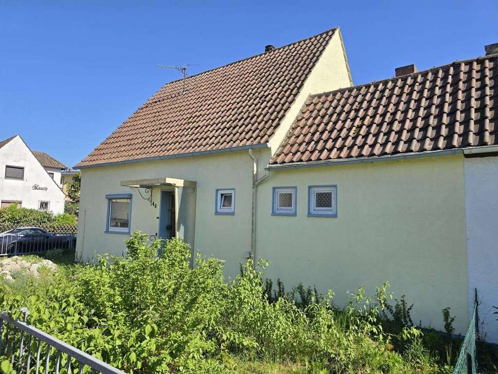 Immobilie in Budenheim - Selbst gestalten statt von der Stange kaufen – Sanierungsobjekt mit Charme und vielen Möglichkeiten - Bild 1