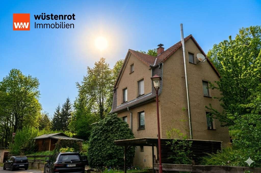 Immobilie in Leisnig - Großes Familienhaus in ruhiger grüner Sackgassenlage mit Terrasse, Pool & viel Potential - Bild 1