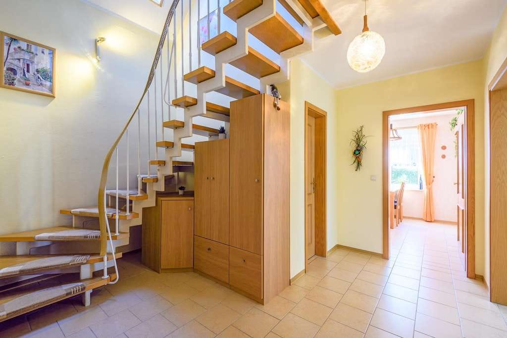 Immobilie in Elmenhorst/Lichtenhagen - Einfamilienhaus in Ostseenähe von privat zu verkaufen - Bild 4