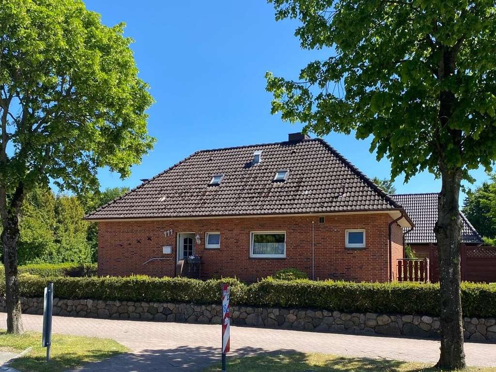 Immobilie in Lohe-Rickelshof - Vielseitiges Einfamilienhaus in Lohe-Rickelshof: Raum für Ihre Ideen - Bild 0