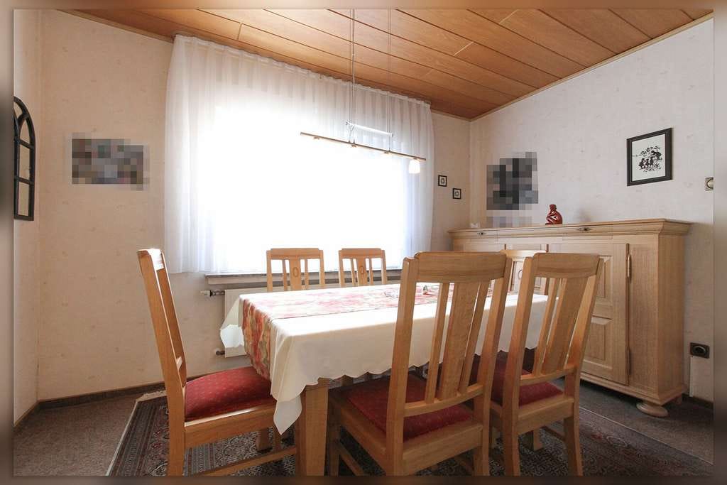 Immobilie in Bocholt - Raum für Ideen – Charmantes Einfamilienhaus in zentraler Lage von Bocholt - Bild 2