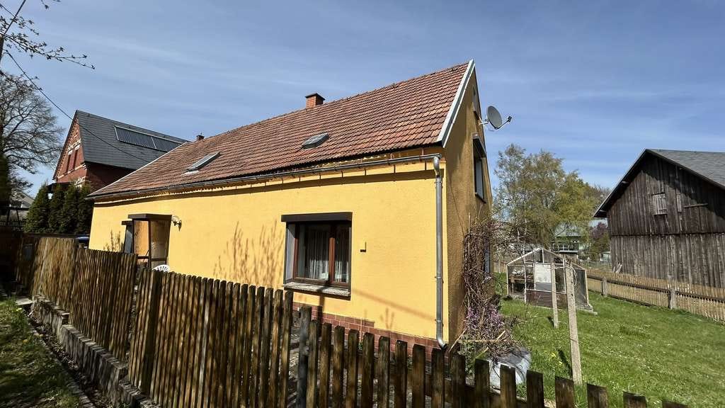 Immobilie in Neustadt/Vogtland - Schnuppern Sie Landluft  - Bild 1