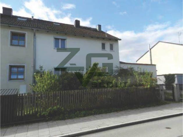 Immobilie in Eichenau - Eichenau: Einfamilienhaus mit Garage - Bild 1