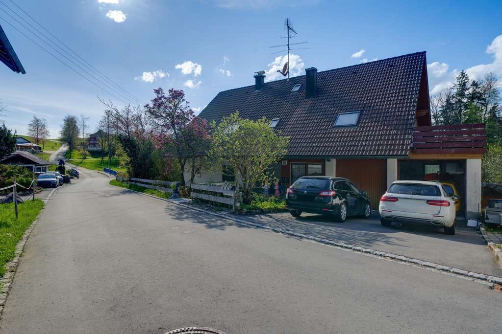 Immobilie in Heimenkirch - 3,5 Zimmerwohnung in naturverbundener Lage mit Garage und Stellplatz - Bild 2