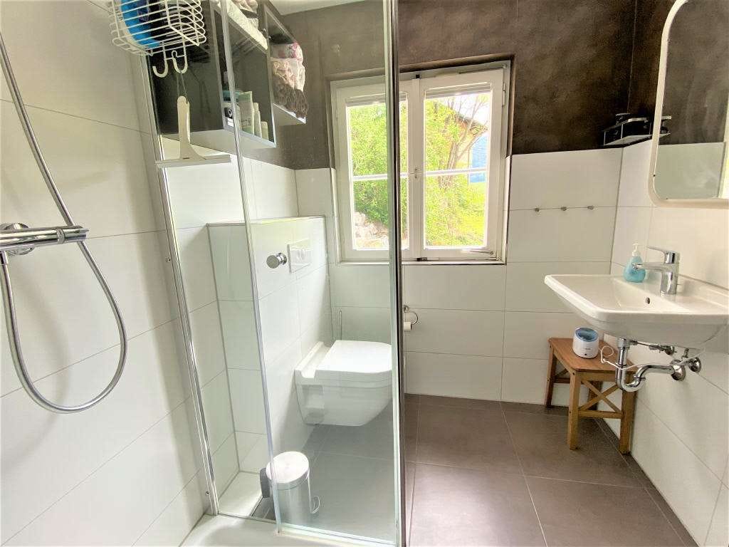 Immobilie in Seebach - Attraktives Doppelhaus in bevorzugter, unverbaubarer Panoramawohnlage mit zusätzlicher Bebauun - Bild 4