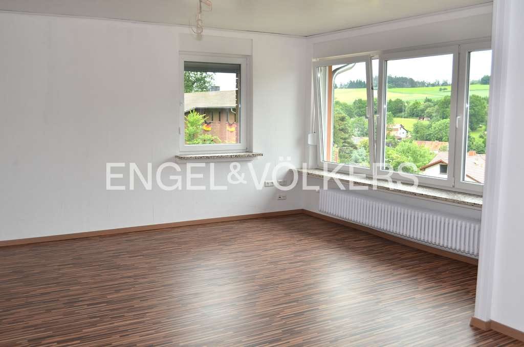 Immobilie in Naumburg - Schöne 3 ZKB Wohnung mit Balkon und Garage in Naumburg - Bild 0