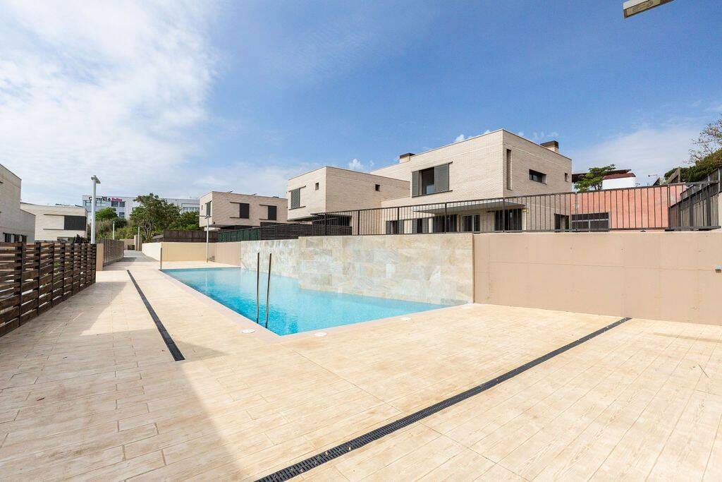 Immobilie in Schönheide - House with garden and swimming pool in Mataró, 20 mins from Barcelona and close to the beach - Bild 2