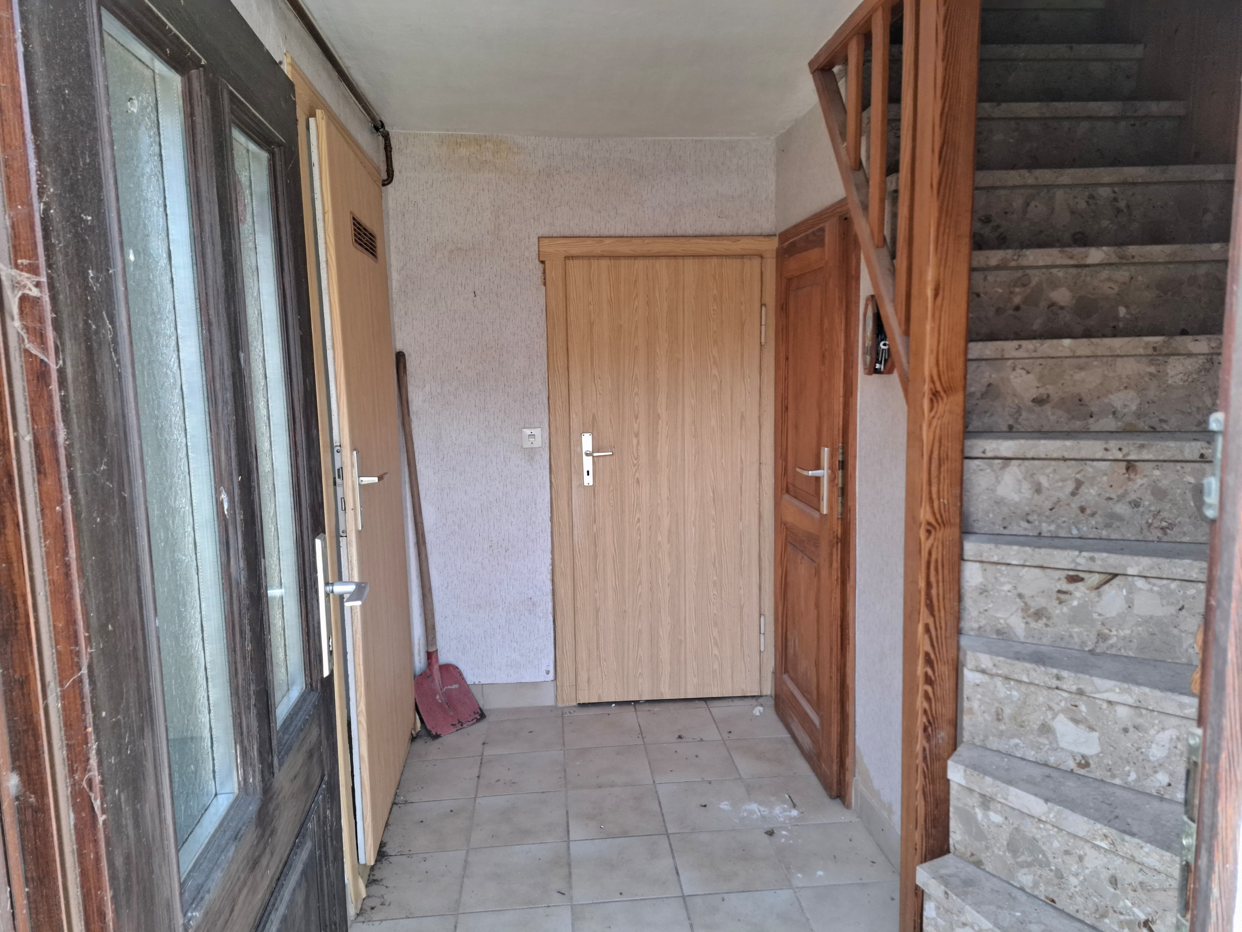 Immobilie in Gutenborn - Sanierungsbedürftiges Bauernhaus in guter Wohnlage in Gutenborn/ OT Heuckewalde - Bild 3