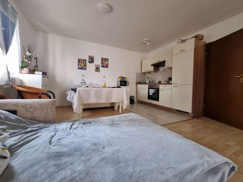 Immobilie in Holzkirchen - Gepflegtes Apartment in zentraler Lage, vermietet - Bild 1