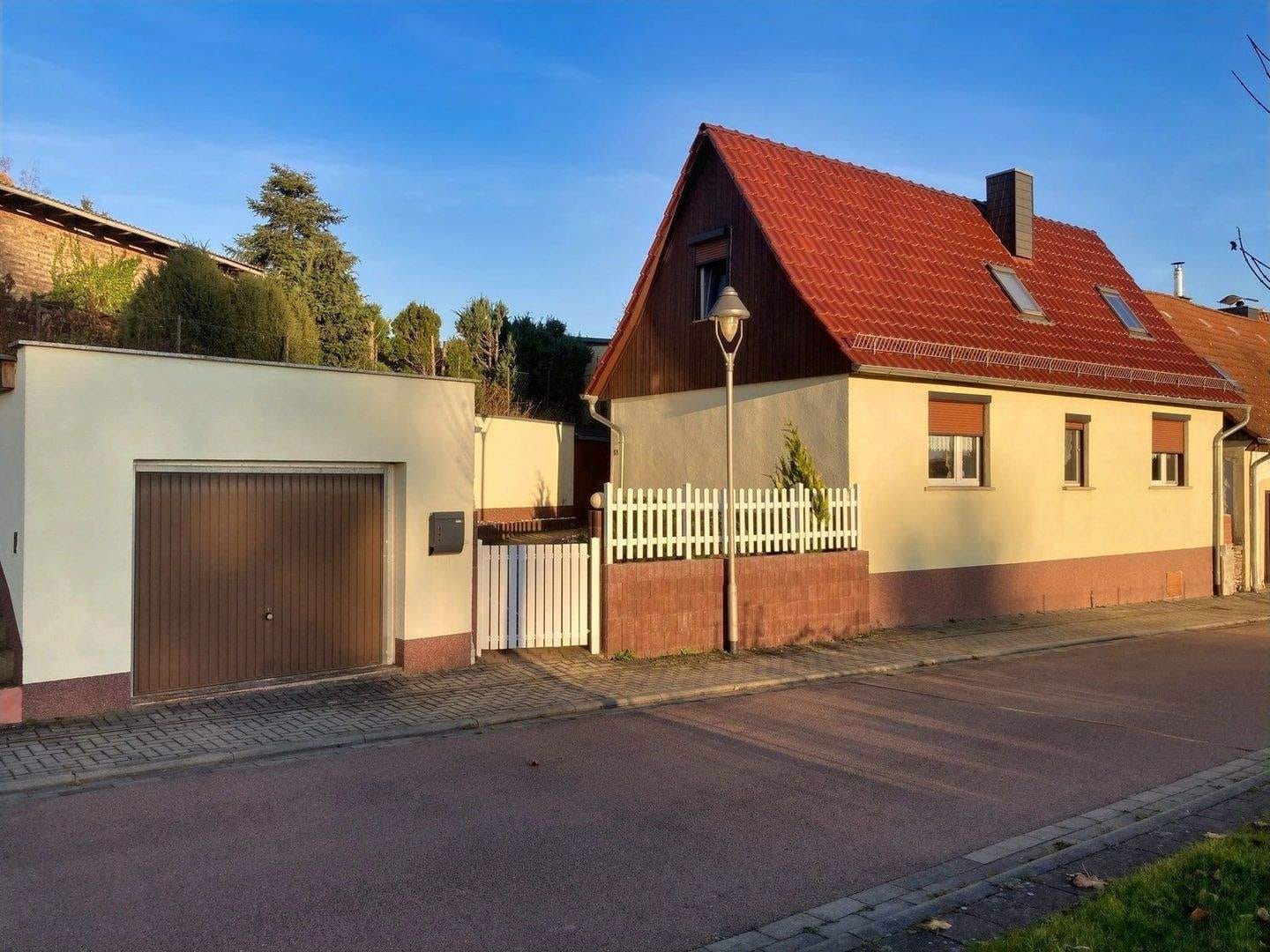Immobilie in Benndorf - Kompakte Wohnidylle - Ideal für die kleine Familie oder Paare ! - Bild 0