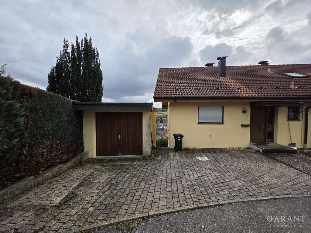Immobilie in Wimsheim - Traumhafte Aussicht in Wimsheim - Großzügiges Doppelhaus mit viel Platz, Sauna & Wärmepumpe - Bild 4
