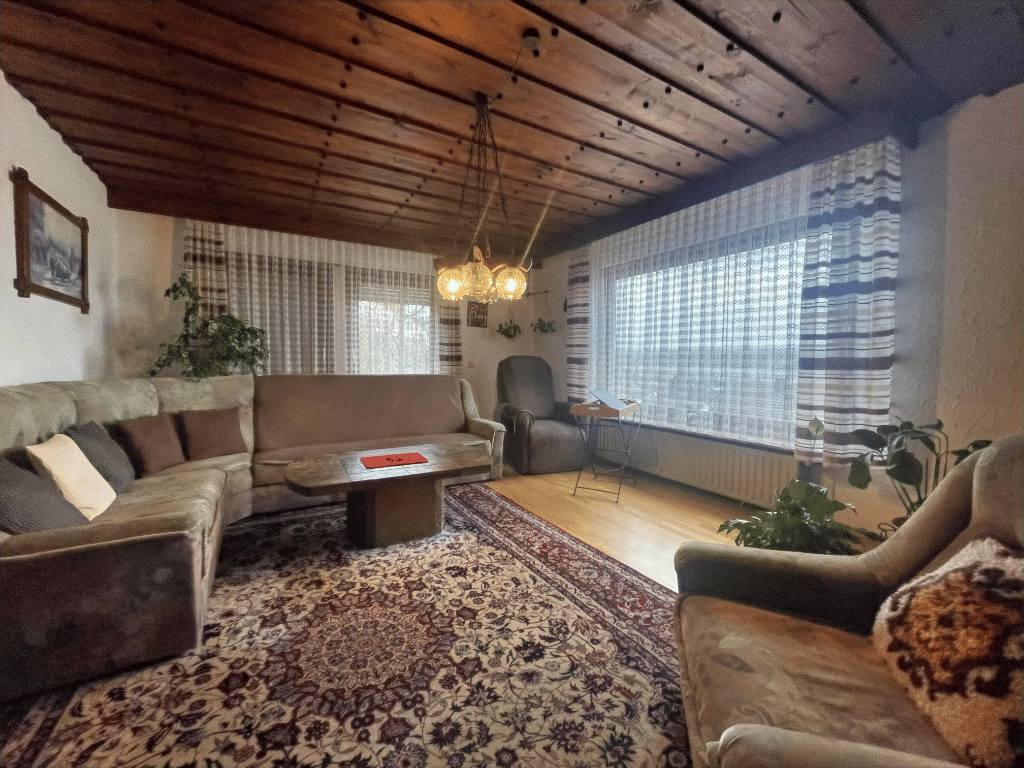 Immobilie in Geislingen - Attraktives EFH mit Einliegerwohnung in Geislingen - Bild 1