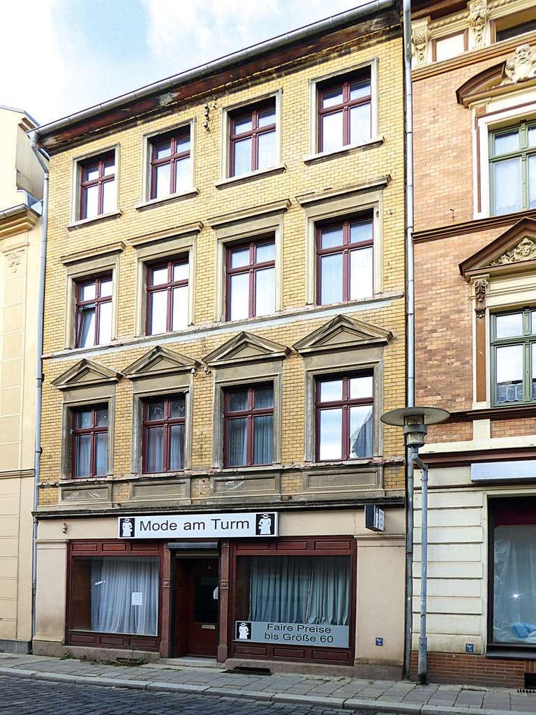 Immobilie in Aschersleben - Voll vermietetes Mehrfamilienhaus in Zentrumslage - Bild 2