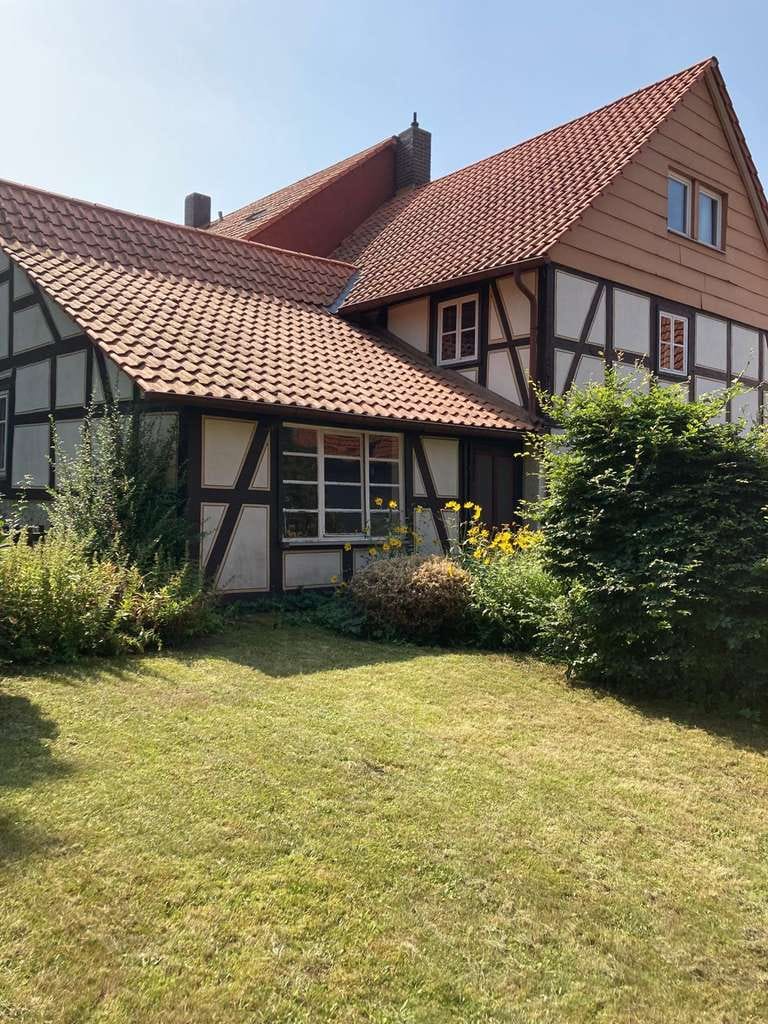 Immobilie in Adelebsen - Toll gelegenes EFH mit Nebengebäuden &. Scheune in 37139 Adelebsen-Barterode - Bild 4