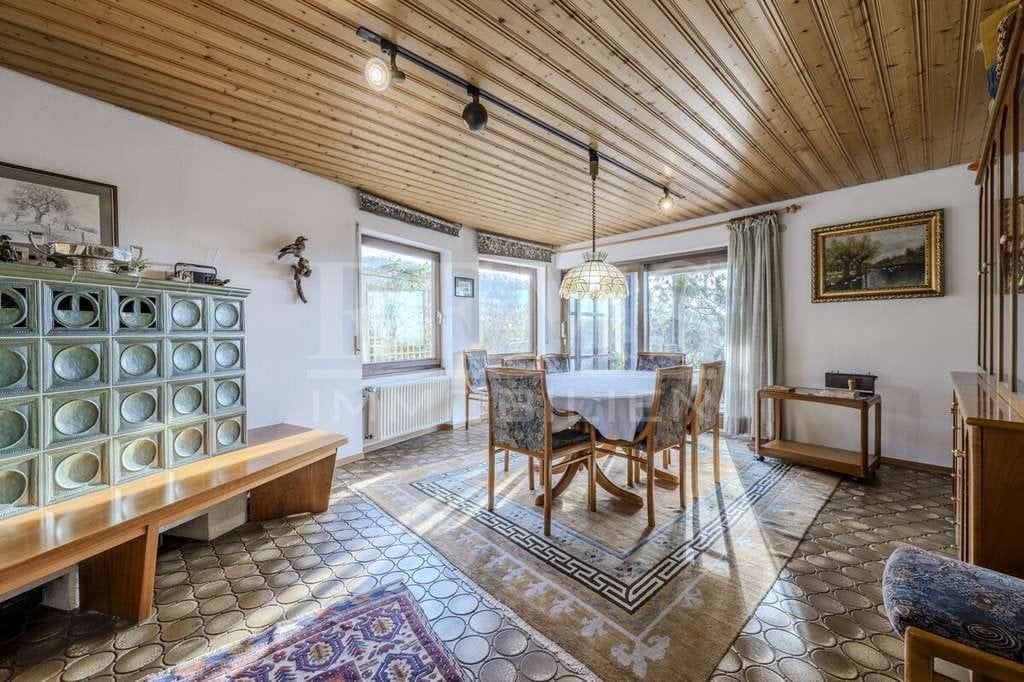 Immobilie in Althütte - Familienparadies: DHH mit 8 Zimmern, Garten, Terrasse & Balkon in ruhiger, sonniger Lage - Bild 4