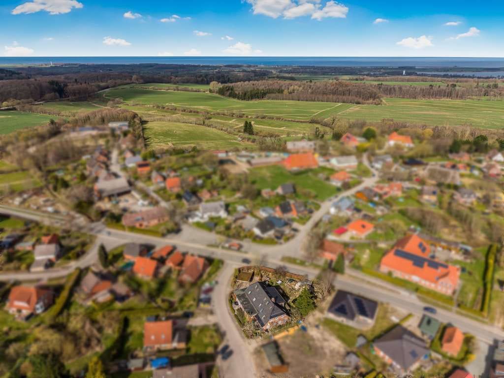 Immobilie in Giekau - Mehrfamilienhaus mit historischer Geschichte und vielen Potentialen! Ihr neues Zuhause an der Ostsee - Bild 3