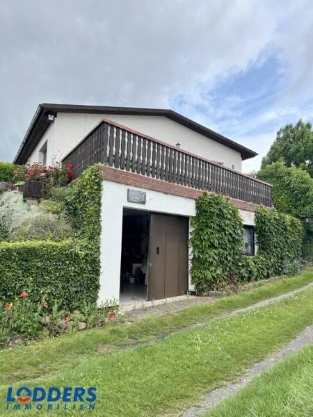 Immobilie in Tangermünde - Ferienhaus mit unverbaubarem Blick auf die Elbe - Bild 1