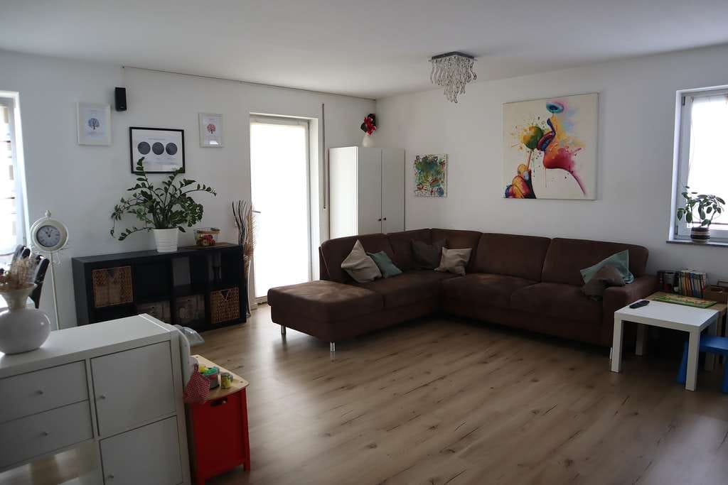 Immobilie in Abstatt - Moderne Erdgeschosswohnung mit Terrasse, Garten & exzellenter Energieeffizienz - Bild 3
