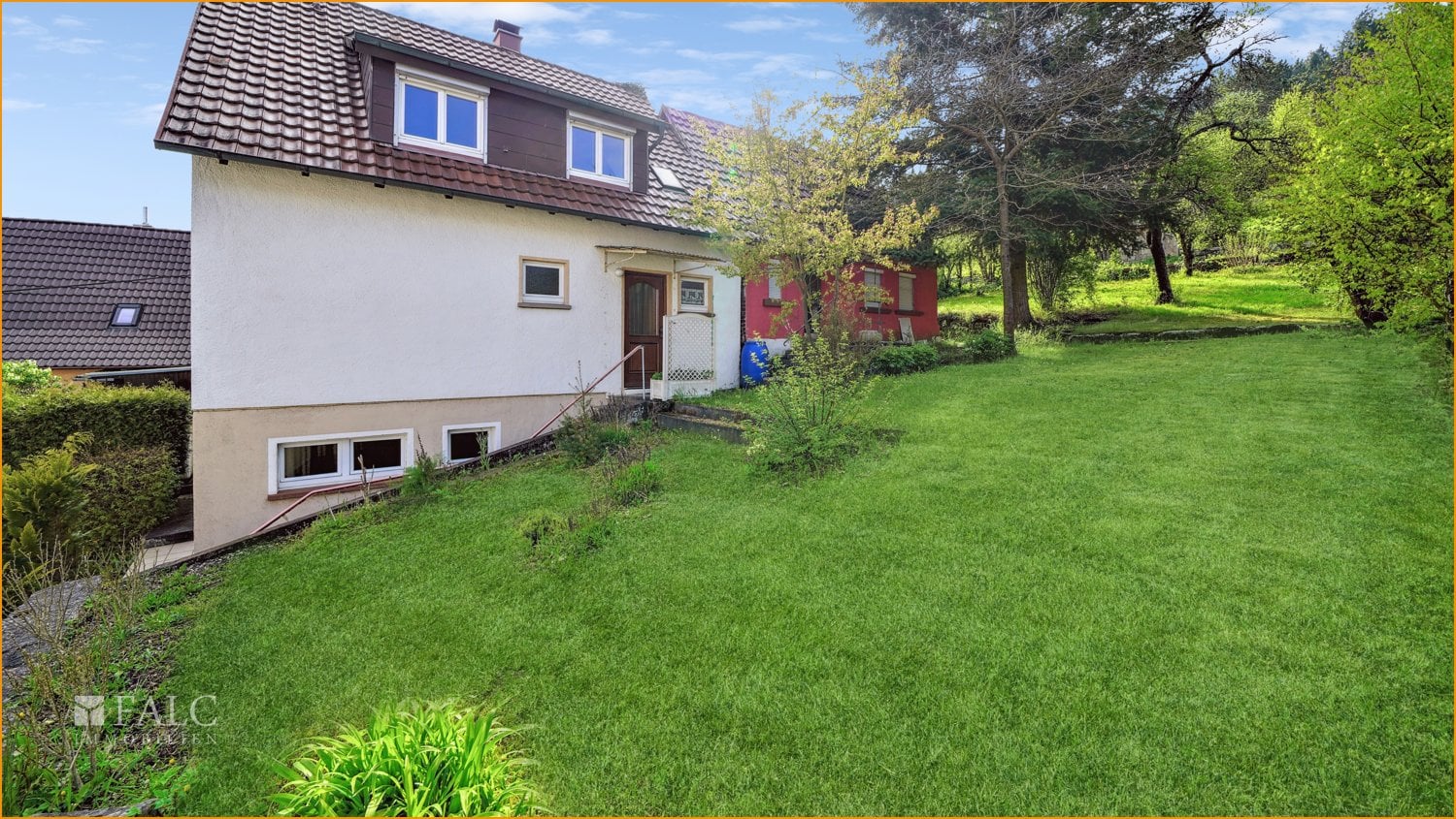 Immobilie in Schöntal - Das Haus, Werkstatt, XXL Garage, Bauplatz optional dazu - FALC Immobilien Heilbronn - Bild 1