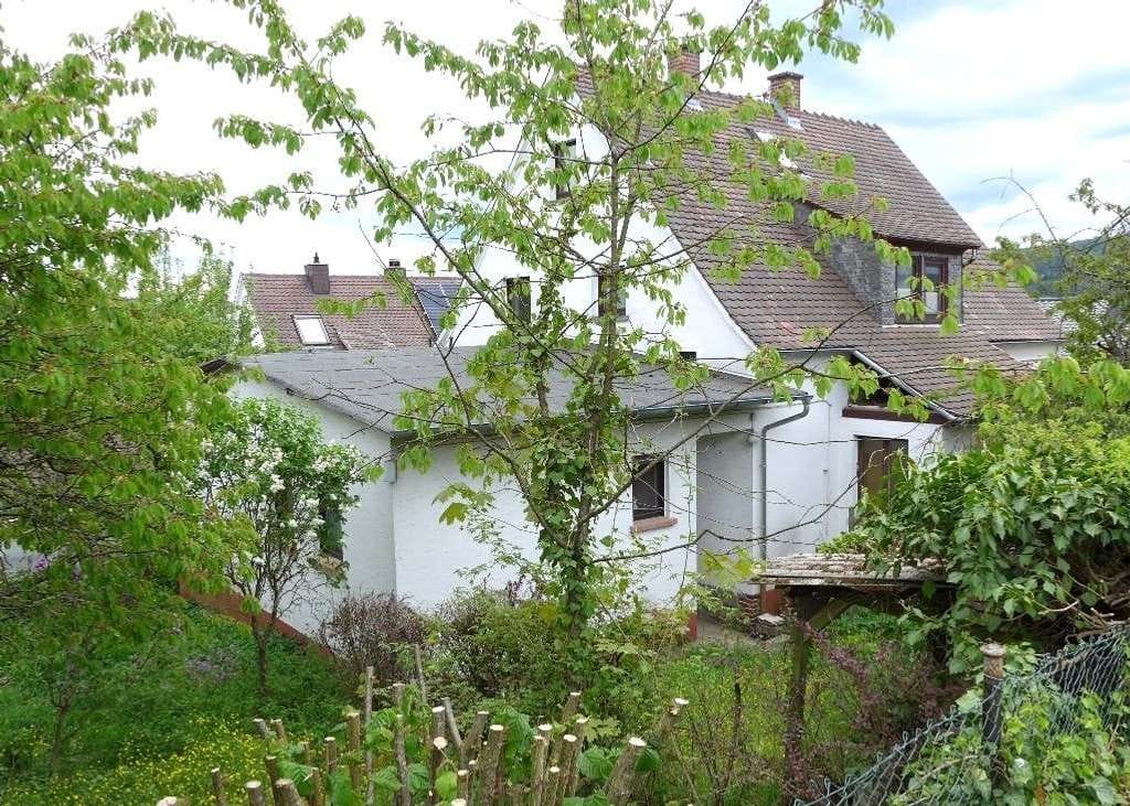 Immobilie in Ehringshausen - Flexibel wohnen in TOP-Aussichtslage, optional mit zus. Baugrundstück - Bild 3