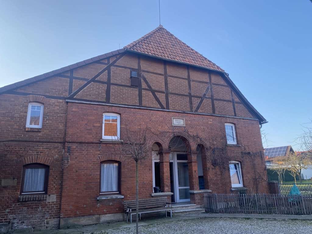 Immobilie in Springe - Historisches Bauernhaus  mit Charakter in dörflicher Lage  - Bild 0